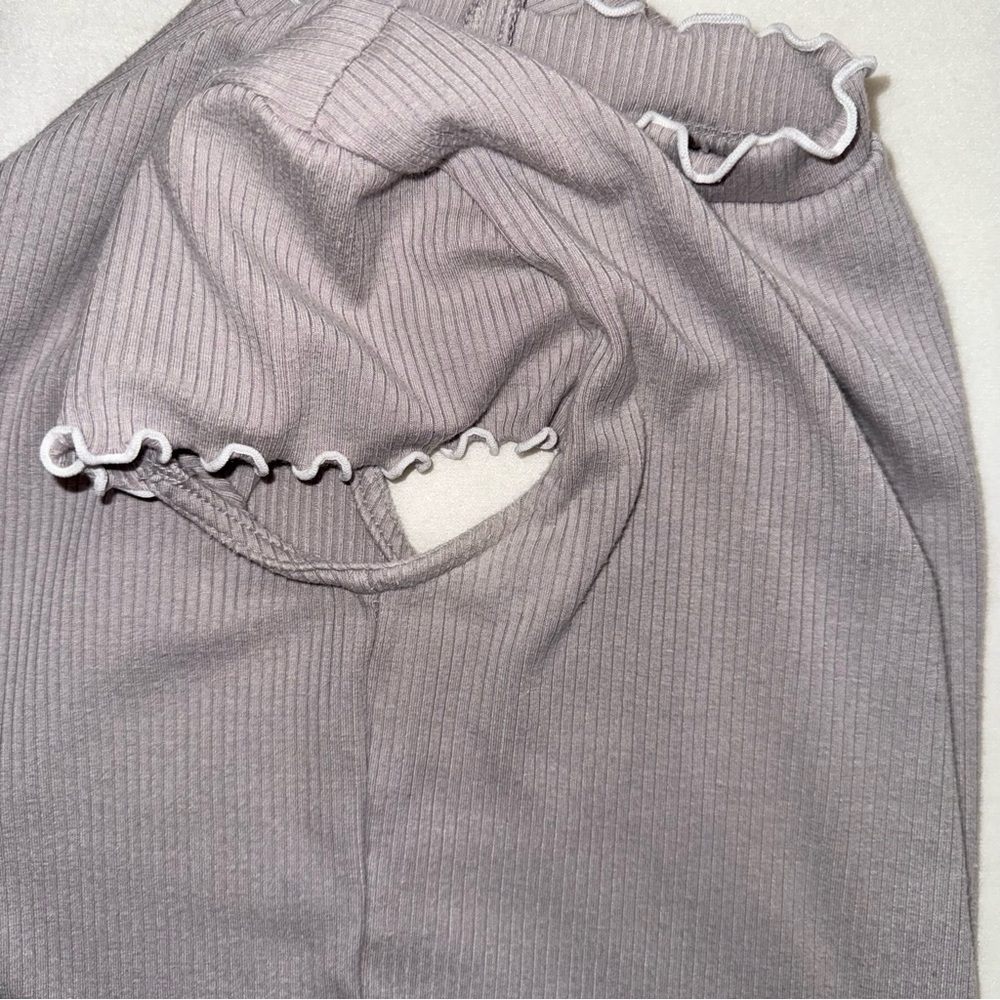 Sunday Best Ribbed Lettuce Trim Tee (XS) - Picture 3 of 6